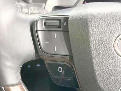 صورة 63 لـ 2023 Toyota ALPHARD