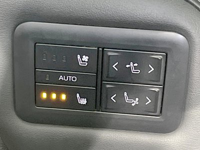صورة 53 لـ 2023 Toyota ALPHARD