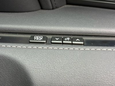 2017 Lexus LC 照片 28