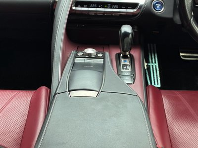 2017 Lexus LC 照片 46