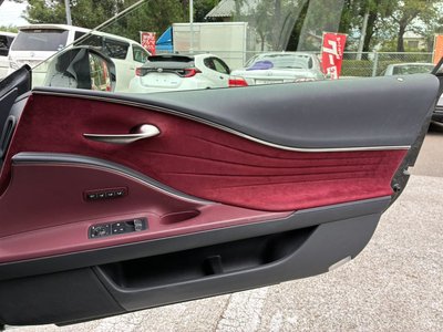 2017 Lexus LC 照片 31