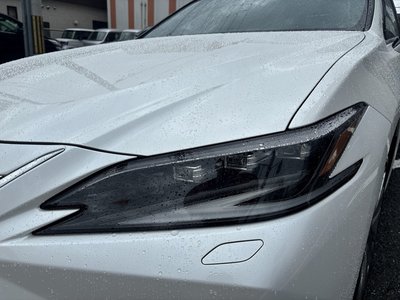 2023 Lexus ES thumbnail 40
