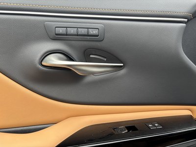 2023 Lexus ES thumbnail 55