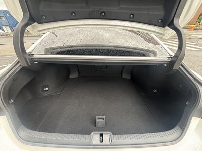 2023 Lexus ES thumbnail 73