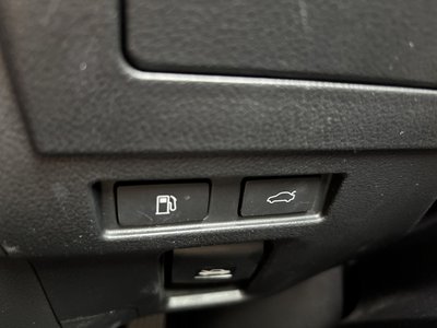 2023 Lexus ES thumbnail 23