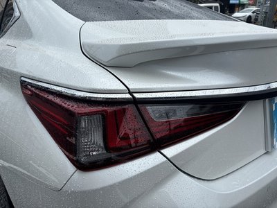 2023 Lexus ES thumbnail 41