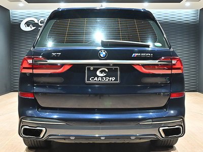 2021 BMW X7 — фото 4