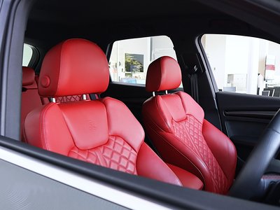 2023 AUDI SQ5 photo 3