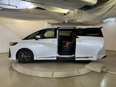 2024 Toyota VELLFIRE — фото 4