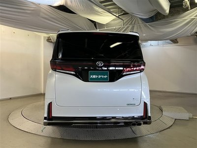2024 Toyota VELLFIRE — фото 8