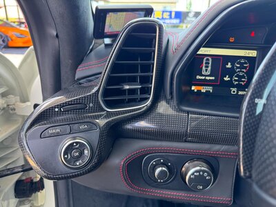 2011 Ferrari 458 ITALIA — миниатюра 81
