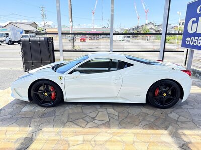 2011 Ferrari 458 ITALIA — миниатюра 195