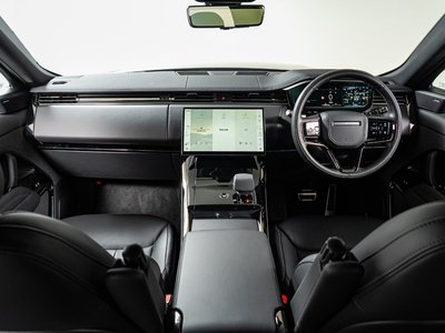 2025 LAND Rover RANGE ROVER SPORT — фото 2