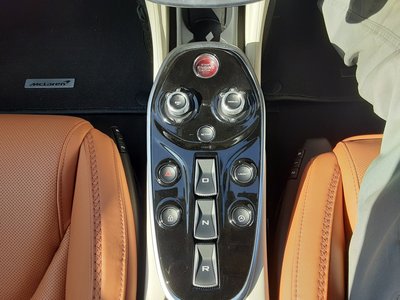 2023 Mclaren GT — миниатюра 31