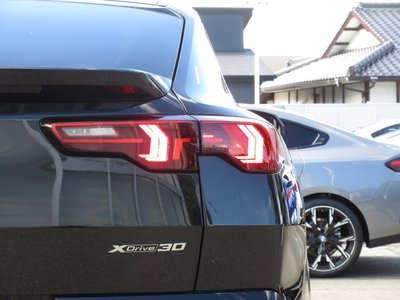 2026 BMW IX2 thumbnail 26
