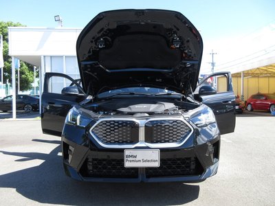 2026 BMW IX2 photo 13