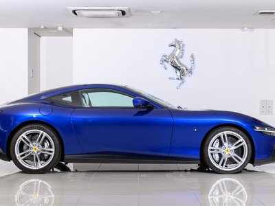 2022 Ferrari ROMA — миниатюра 8