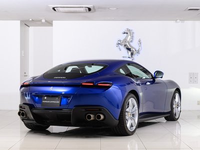 2022 Ferrari ROMA — миниатюра 7
