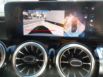 2025 Mercedes-BENZ GLB thumbnail 53
