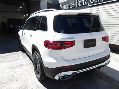 2025 Mercedes-BENZ GLB photo 4