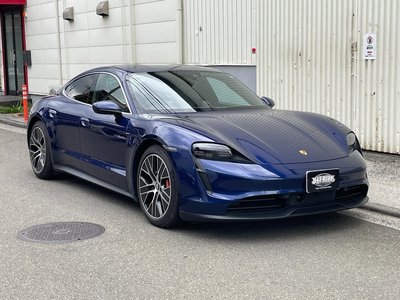 2021 Porsche TAYCAN 照片 15