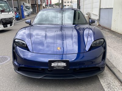 2021 Porsche TAYCAN 照片 35