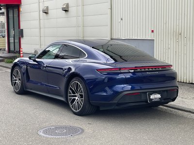 2021 Porsche TAYCAN 照片 63