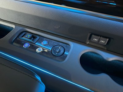 2024 Toyota ALPHARD — фото 26
