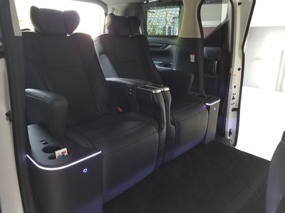 2024 Toyota ALPHARD — фото 18