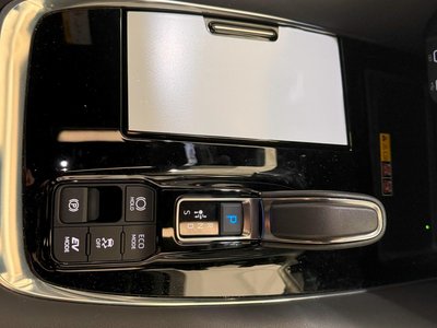 2024 Toyota ALPHARD — фото 17