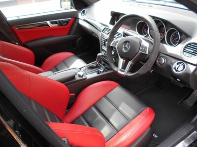 2012 Mercedes-BENZ C-CLASS AMG — фото 6