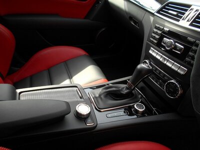 2012 Mercedes-BENZ C-CLASS AMG — фото 13