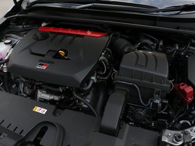 2025 Toyota GR COROLLA 缩略图 18