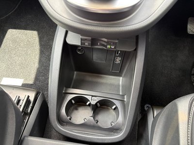 صورة 53 لـ 2016 Mercedes-BENZ V-CLASS
