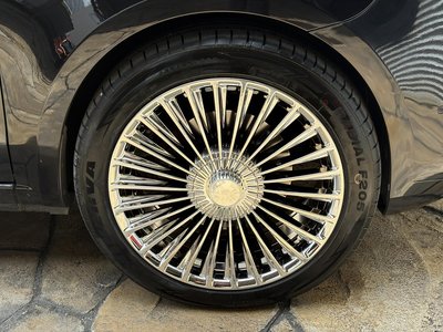 صورة 32 لـ 2016 Mercedes-BENZ V-CLASS