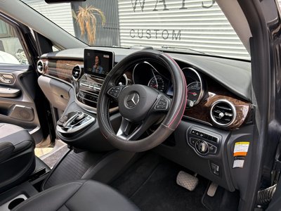 صورة 40 لـ 2016 Mercedes-BENZ V-CLASS