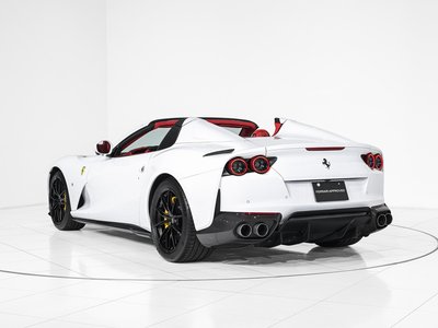 2023 Ferrari 812 GTS — миниатюра 40