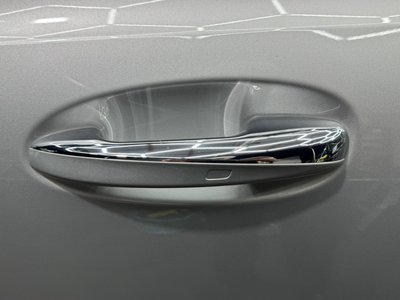 2024 Mercedes-BENZ GLB AMG — миниатюра 32