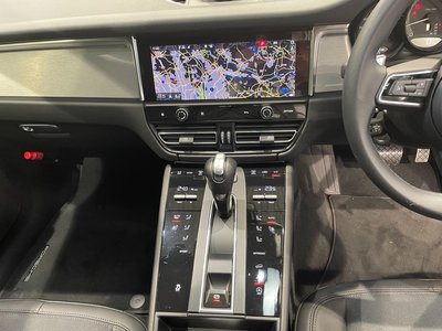 صورة مصغرة 54 لـ 2023 Porsche MACAN