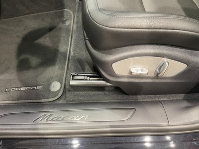 صورة مصغرة 76 لـ 2023 Porsche MACAN