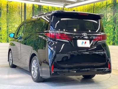 صورة 37 لـ 2025 Toyota ALPHARD