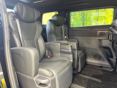 صورة 45 لـ 2025 Toyota ALPHARD