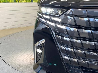 صورة 24 لـ 2025 Toyota ALPHARD