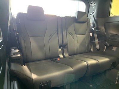 صورة 10 لـ 2025 Toyota ALPHARD
