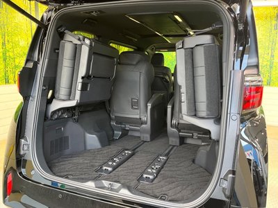 صورة 51 لـ 2025 Toyota ALPHARD