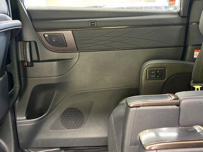 صورة 46 لـ 2025 Toyota ALPHARD