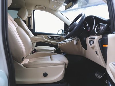 2023 Mercedes-BENZ V-CLASS — миниатюра 22