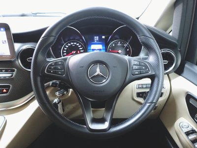 2023 Mercedes-BENZ V-CLASS — миниатюра 13
