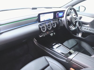 2025 Mercedes-BENZ A-CLASS AMG — фото 11