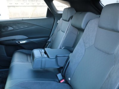 2024 Lexus RX photo 11